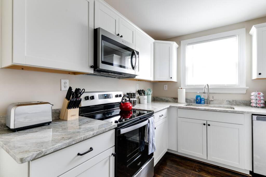 Rva Cottage Cozy & Spacious Near Downtown Richmond Exteriör bild