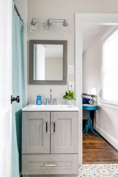 Rva Cottage Cozy & Spacious Near Downtown Richmond Exteriör bild